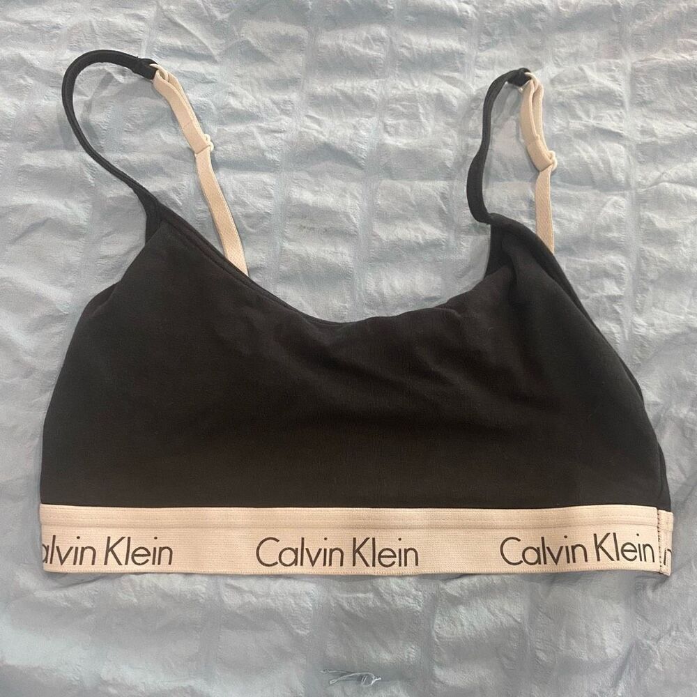 Calvin Klein Sports Bra Size S